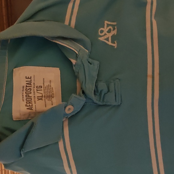 Total of 8 aero shirts ranging from l to xl - Picture 1 of 8